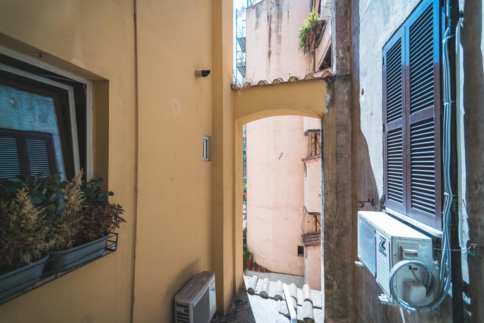 Colosseum Nest — Foto 1